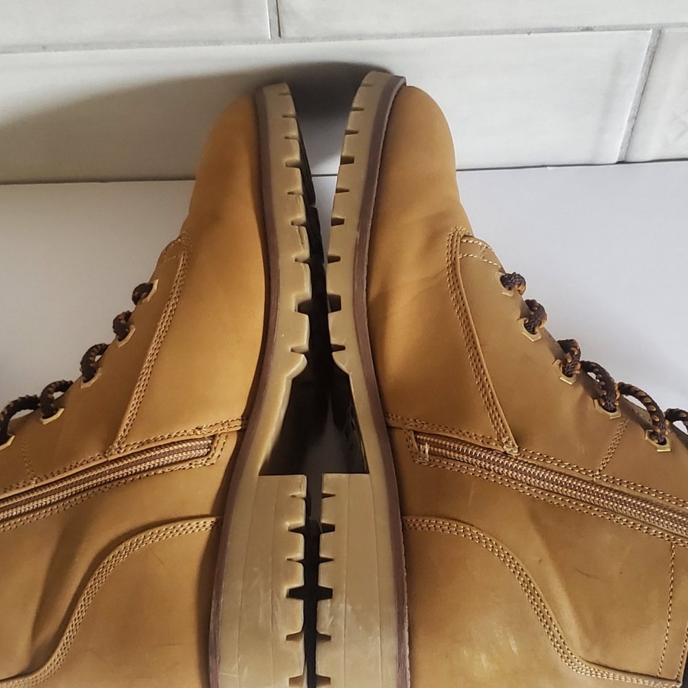 NWT Le Chateau 7 Indie Sleeze High Street Gorpcore Vegan Lace Up Combat Boots - Picture 9 of 12